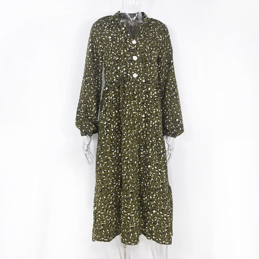 Grünes Damenkleid mit Leopardenmuster, lange Ärmel, Knopfleiste, Freizeitmode.