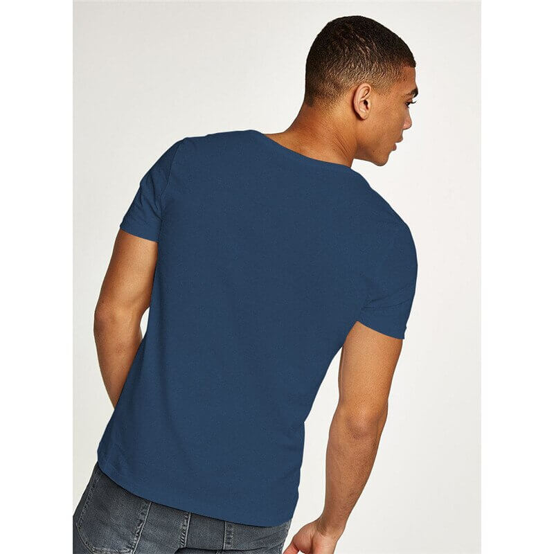 Baumwollmischung | figurbetonter Schnitt | tiefer V-Ausschnitt | Slim Fit | S–2XL-Luzern Mode
