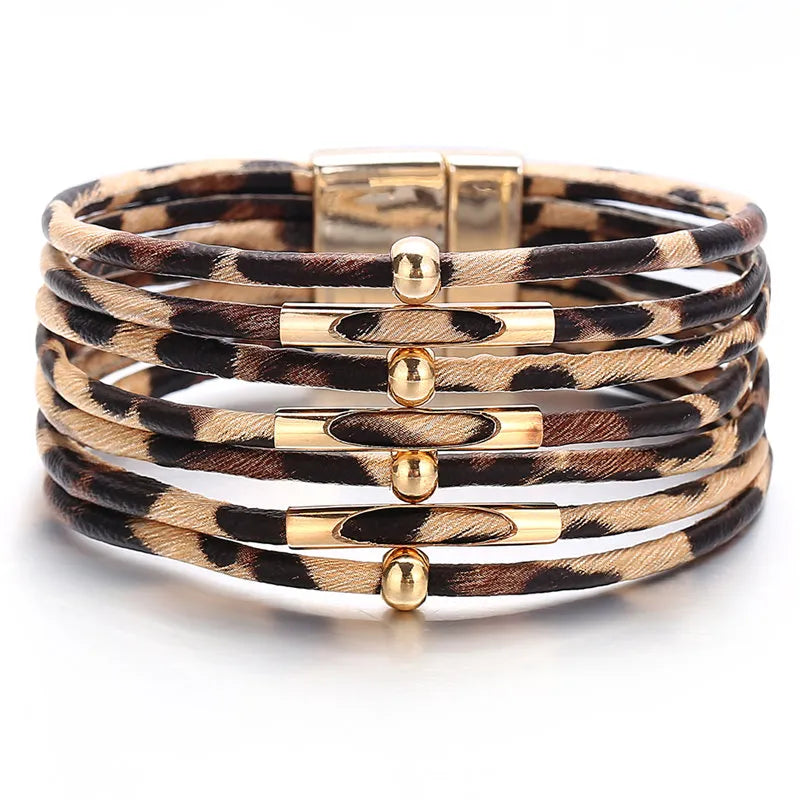 Leopardenmuster Armband, mehrschichtig, Leder, Magnetverschluss, modisch, Damen Accessoire