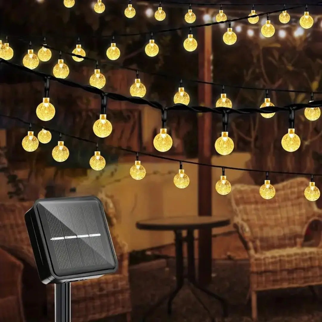 Lichterkette mit Solarpanel, warmweiß, für Garten, wetterfest, energiesparend, Outdoor-Dekoration.