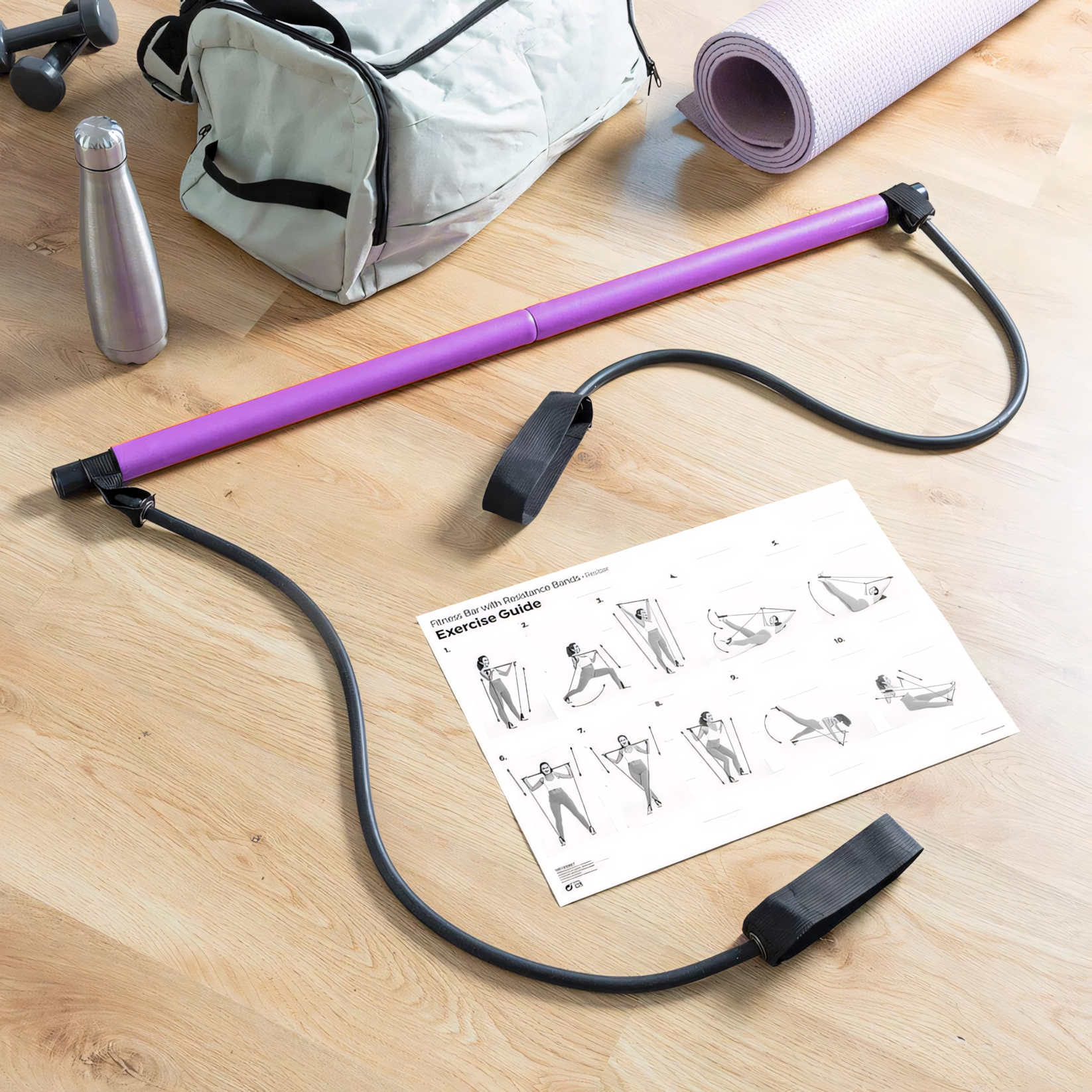Lila Pilates-Stange mit Widerstandsbändern und Übungsanleitung auf Holzboden.