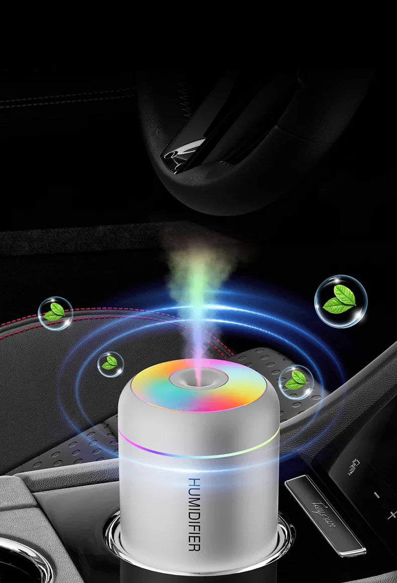 Tragbarer Luftbefeuchter mit LED-Licht, weiß, für Auto, Aromatherapie, USB-betrieben.