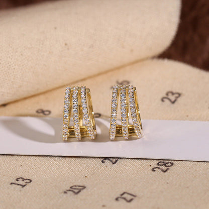 Goldene Ohrringe mit Zirkonia, luxuriös, elegant, für Frauen, Schmuck, Geschenkideen.