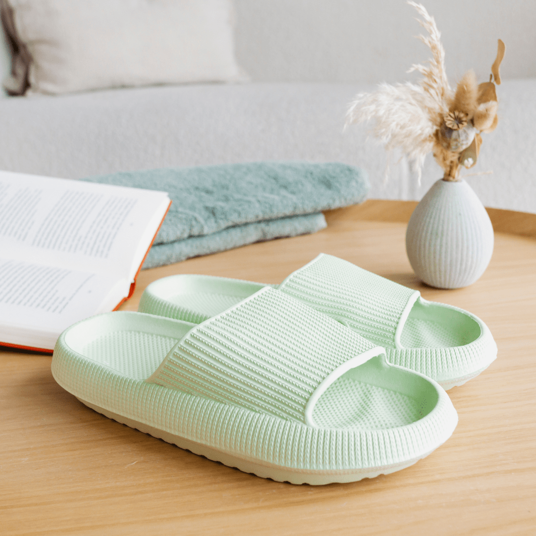 Komfortable Dämpfende Slippers - Nora