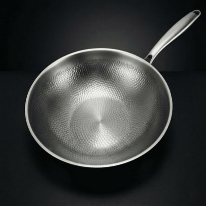Hammered Titanium Wok Pan with Flat Base, Uncoated and Chemical-Free 2