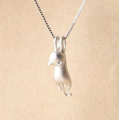 Silberanhänger Katze, hängend, an Kette, Schmuck, Geschenk, Tiermotiv, elegantes Design