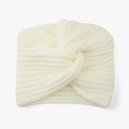 Cremefarbener gestrickter Turban aus Baumwolle, stilvolles Accessoire für Damenmode.