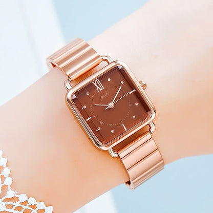 Roségoldene Damenuhr mit quadratischem Zifferblatt, Edelstahlarmband, elegant, modisch.