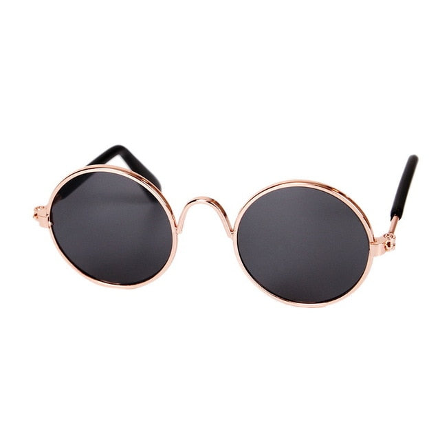 Runde Sonnenbrille, goldener Rahmen, schwarze Gläser, modisch, Unisex, UV-Schutz.