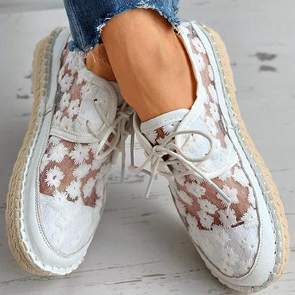 Bestickte Blumenschuhe mit stützender Einlegesohle – Lucine