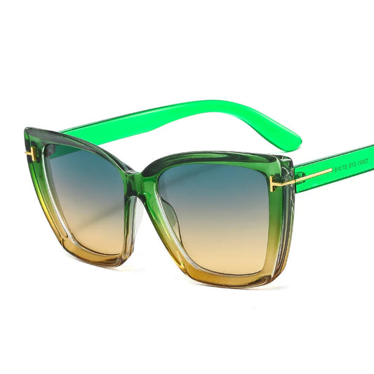 Stylische Damen Sonnenbrille | UV400 Schutz | Trendige Cat Eye mit Farbverlauf-Luzern Mode