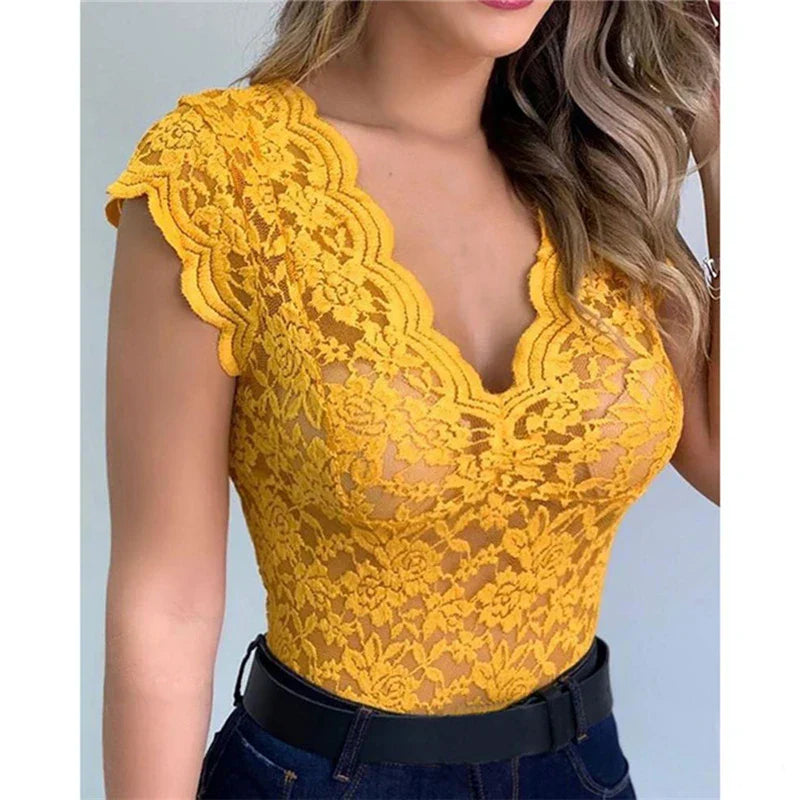 Sommer Damen Top Spitze | Blumenmuster | Luftig und stylisch | Casual bis schick-Luzern Mode