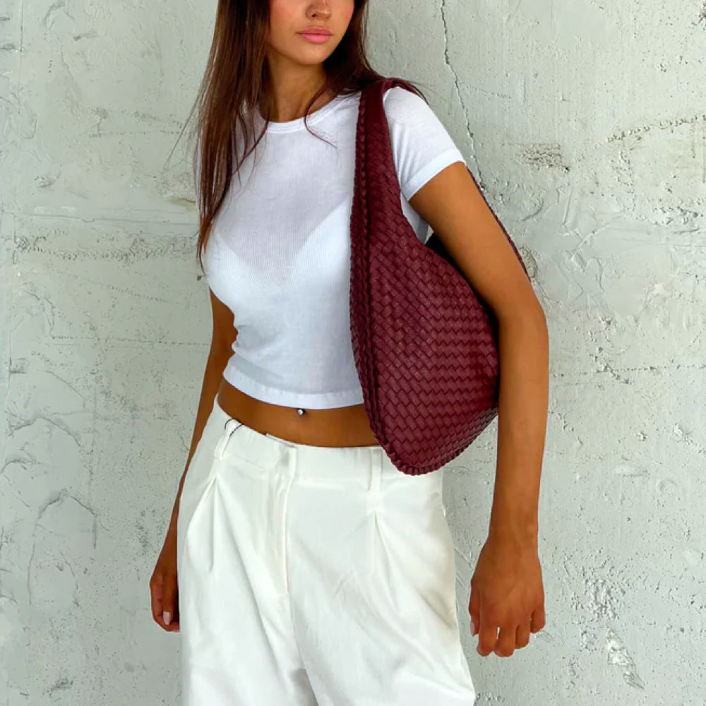 Damenhandtasche, weinrot, geflochten, elegant, geräumig, ideal für Arbeit, modisch.