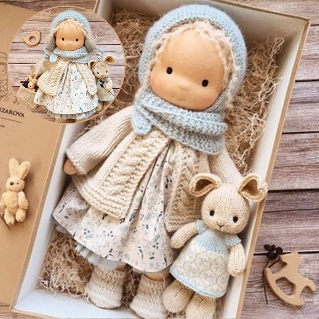 Handgefertigte Waldorf-Puppe aus Naturmaterialien – 30 cm groß