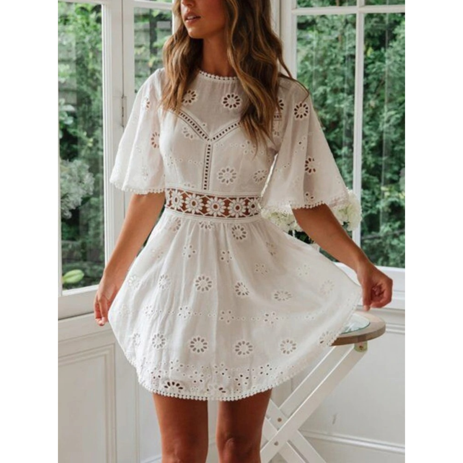 Sommerkleid Damen | figurbetont | luftig | Spitze | leichtes Material | atmungsaktiv-Luzern Mode
